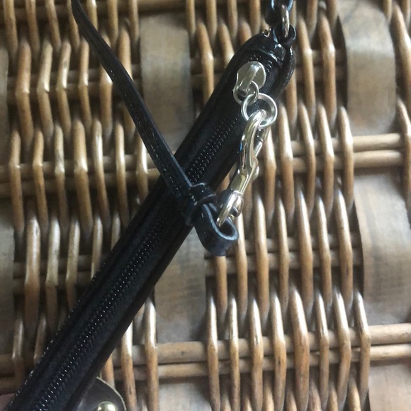 Coach zippered black wristlet - Picture 2 of 4